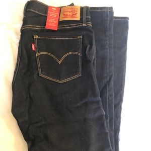 Size 29 NWT Levi’s jeans